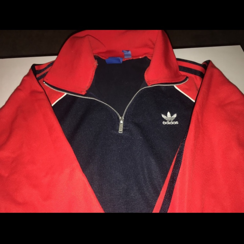 OFFERS🤩👀!?Adidas Limited Edition Half ZIP Up